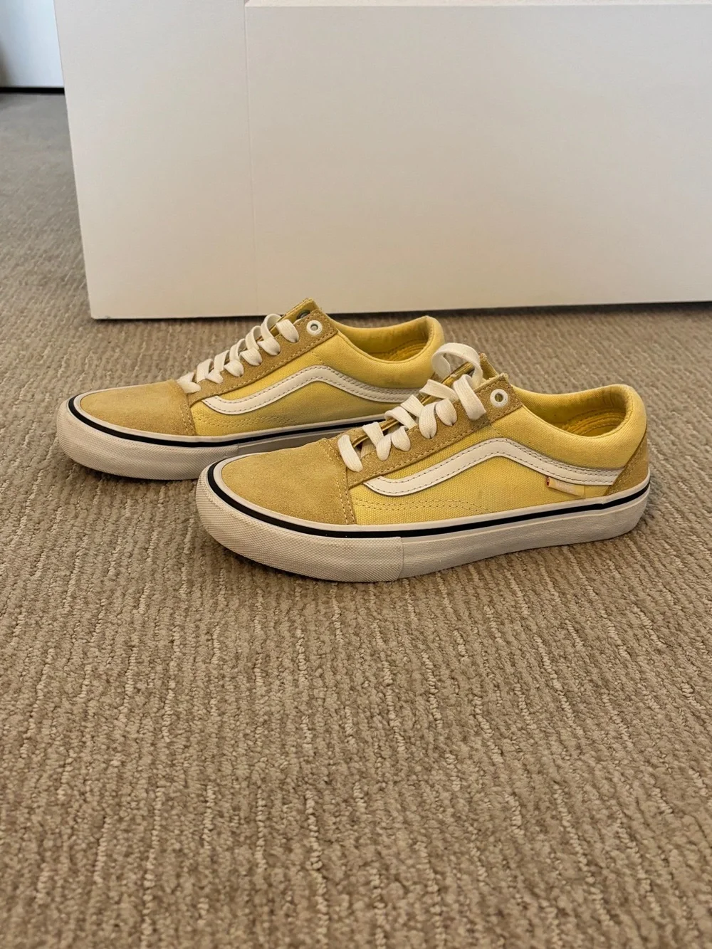 Vans Pastel Yellow Suede Pro Shoes (Men’s 6, 7.5 women’s)